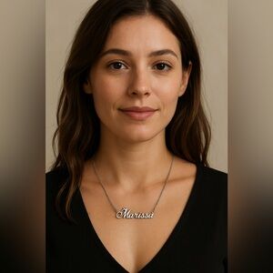 NWT Silver Necklace Marissa Name Crown Jewelry Chain